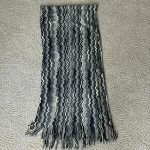 Missoni Scarf  zig zag pattern black and gray made in Italy